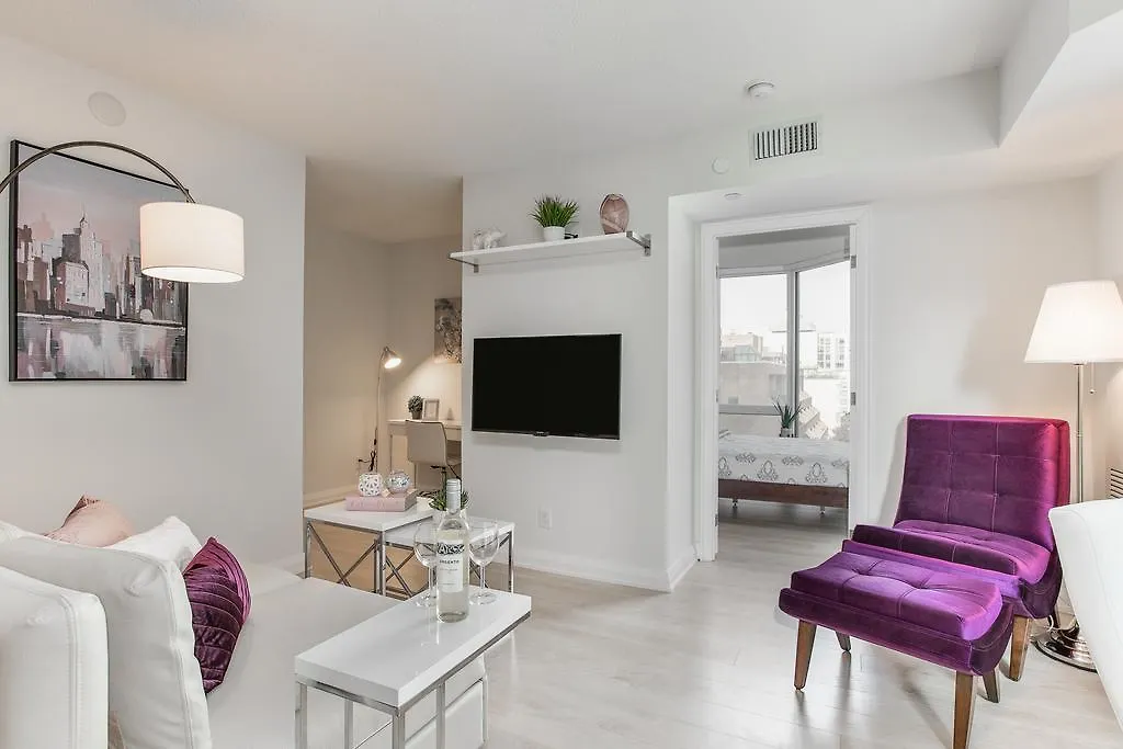 Apartment Enchantment In Yorkville Toronto Canada