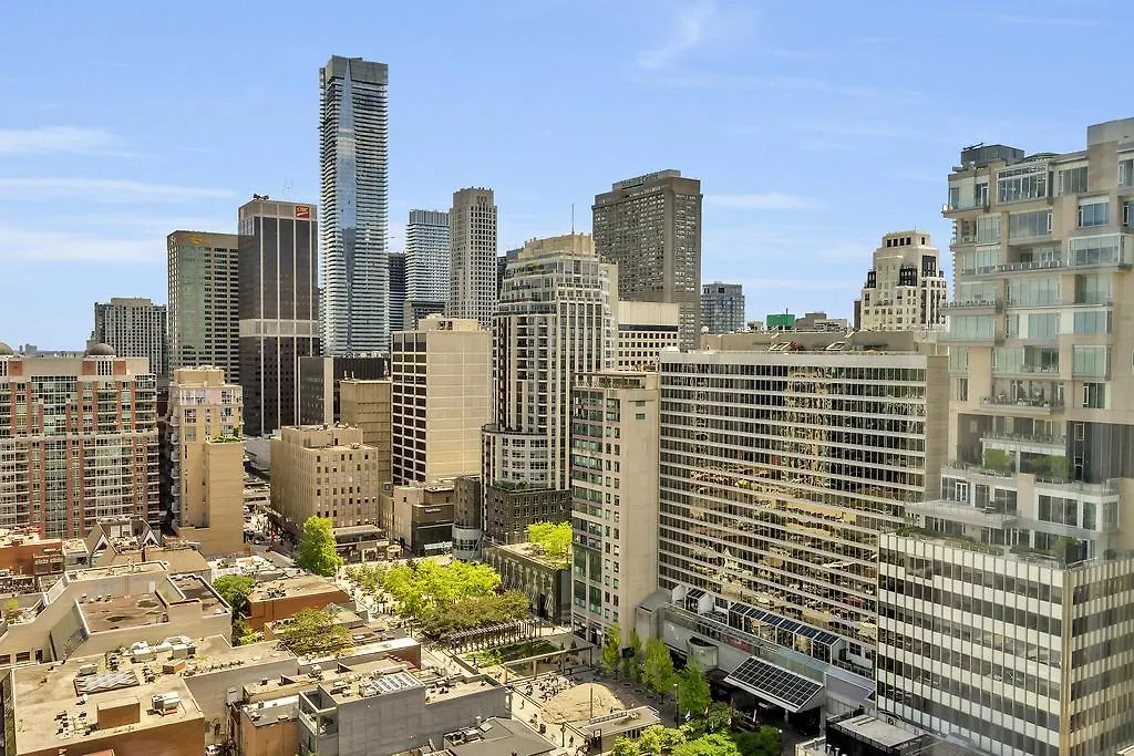 Apartment Enchantment In Yorkville Toronto
