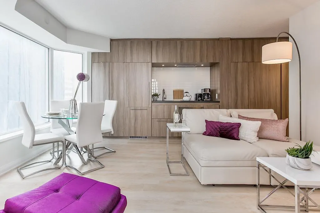 Apartment Enchantment In Yorkville Toronto